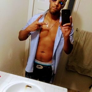 Meet your Posher, Aaron